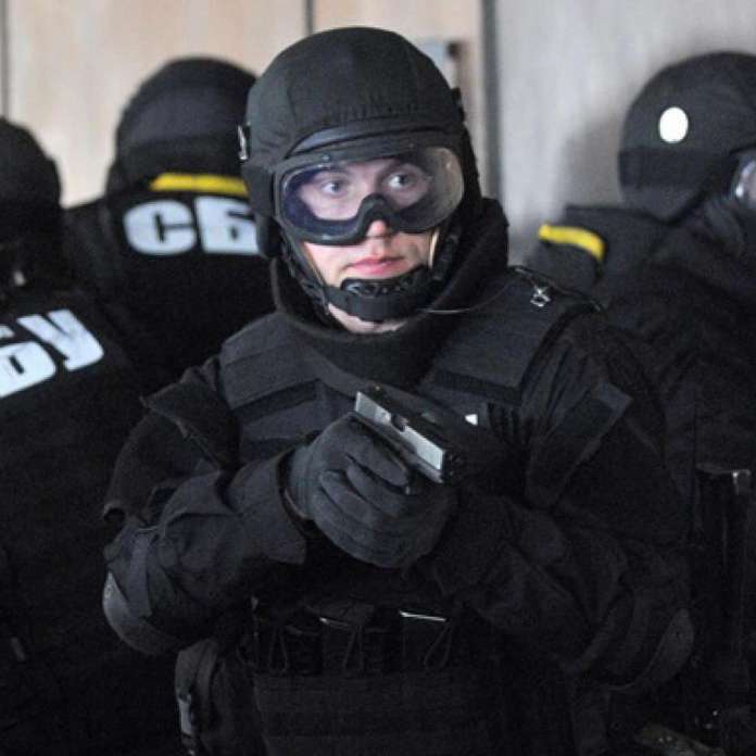 У Миколаєві арештували розвідника, якого підозрюють у держзраді У Миколаєві арештували розвідника, якого підозрюють у держзраді