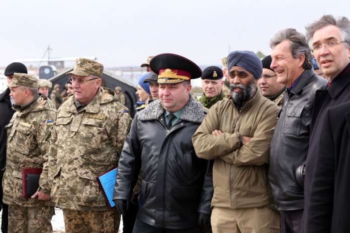 Міністри оборони України і Канади приїхали на Львівщину Міністри оборони України і Канади приїхали на Львівщину