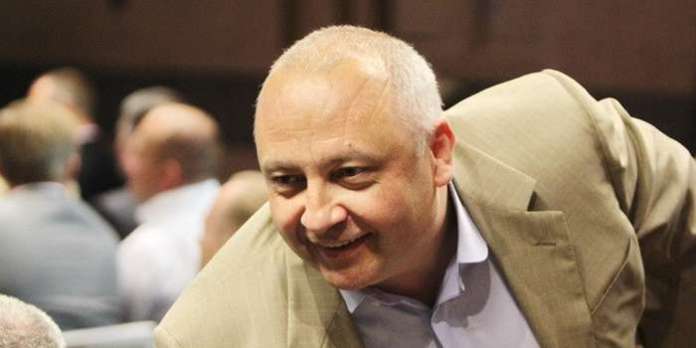 Гринів очолив БПП: чому переміг «сірий кардинал», а не бізнесовий партнер президента Гринів очолив БПП: чому переміг «сірий кардинал», а не бізнесовий партнер президента