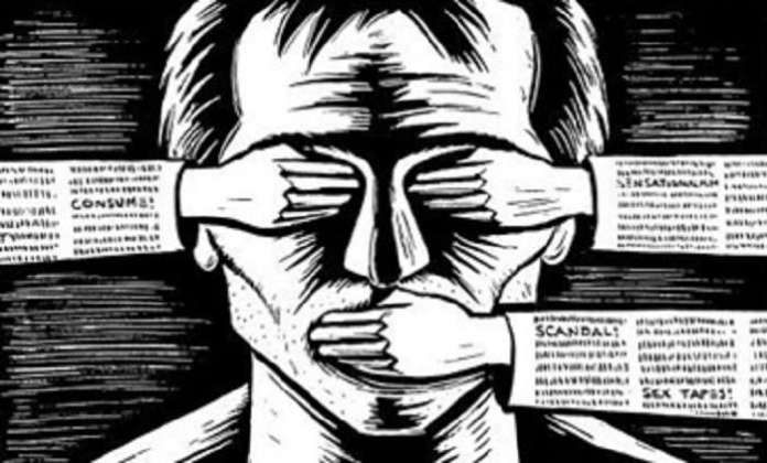 Скандал навколо «Миротворця», або Як стаємо країною паралельних реальностей. Блог Валерії Дубової Скандал навколо «Миротворця», або Як стаємо країною паралельних реальностей. Блог Валерії Дубової