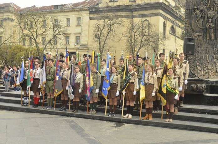 На чемпіонаті Європи з авіамодельного спорту переміг львів’янин (Відео) На чемпіонаті Європи з авіамодельного спорту переміг львів’янин (Відео)
