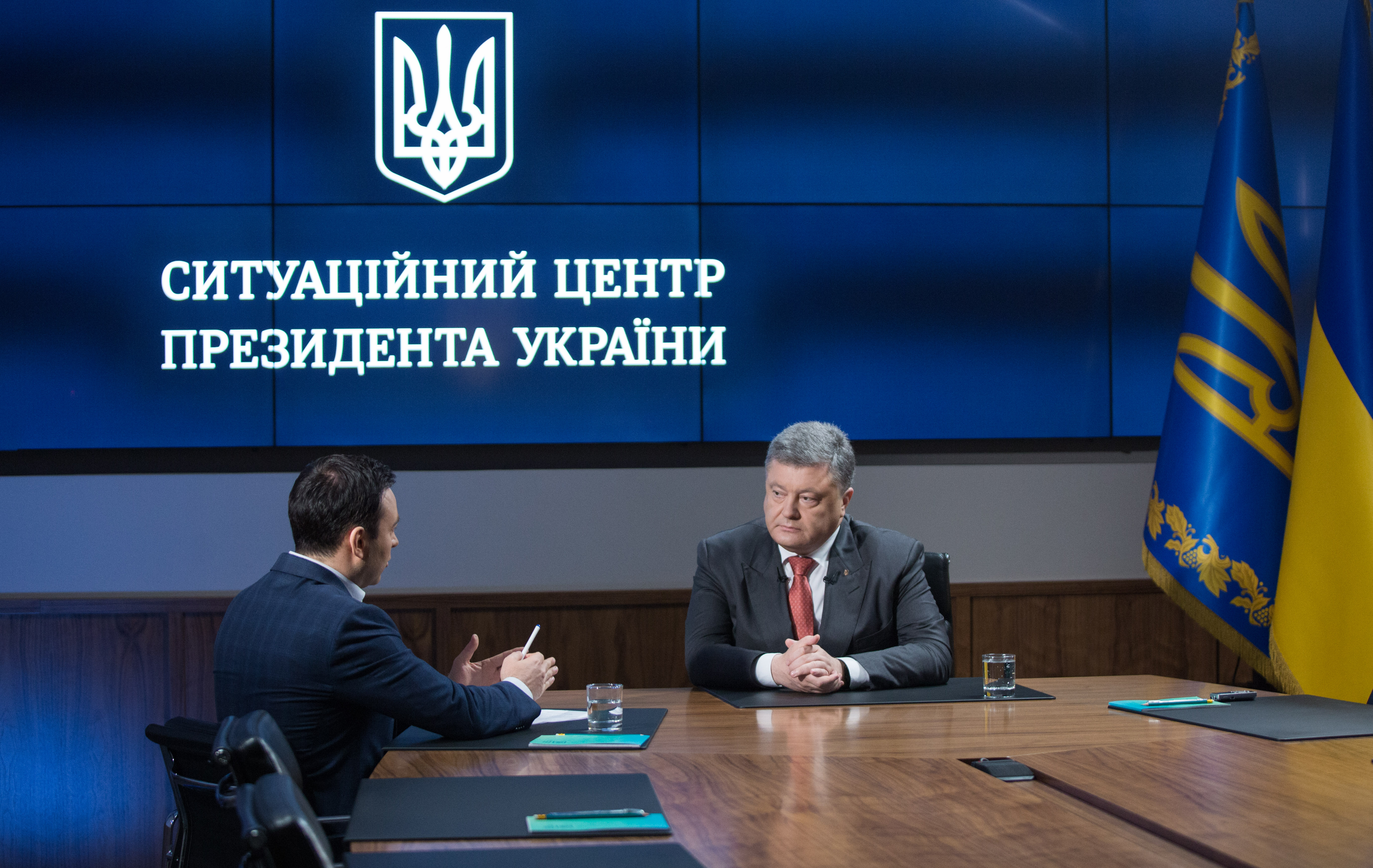 Порошенко каже, що є домовленість про повернення з РФ Афанасьєва та Солошенка Порошенко каже, що є домовленість про повернення з РФ Афанасьєва та Солошенка