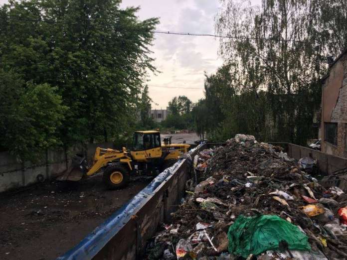 За добу до Києва вивозять 220 тонн львівського сміття, – Маруняк