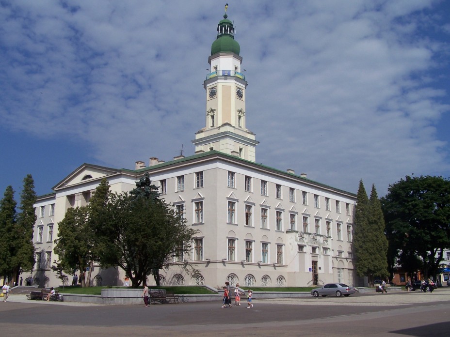 Дрогобицька ратуша / lvivtour.com.ua