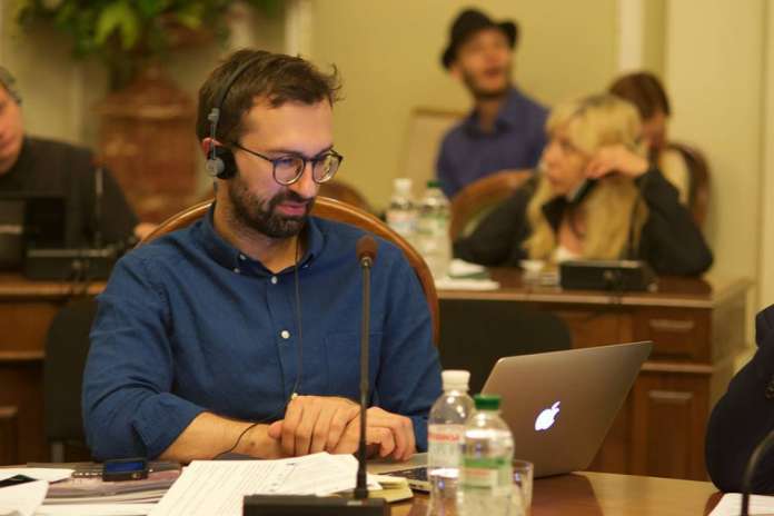 Не варто виправдовувати власну політичну деградацію, – Лещенко Не варто виправдовувати власну політичну деградацію, – Лещенко