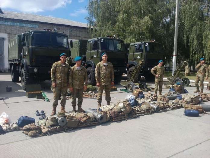 Львівські військовослужбовці представлять Україну на «Флеймінг Тандер-2016» (Фото) Львівські військовослужбовці представлять Україну на «Флеймінг Тандер-2016» (Фото)