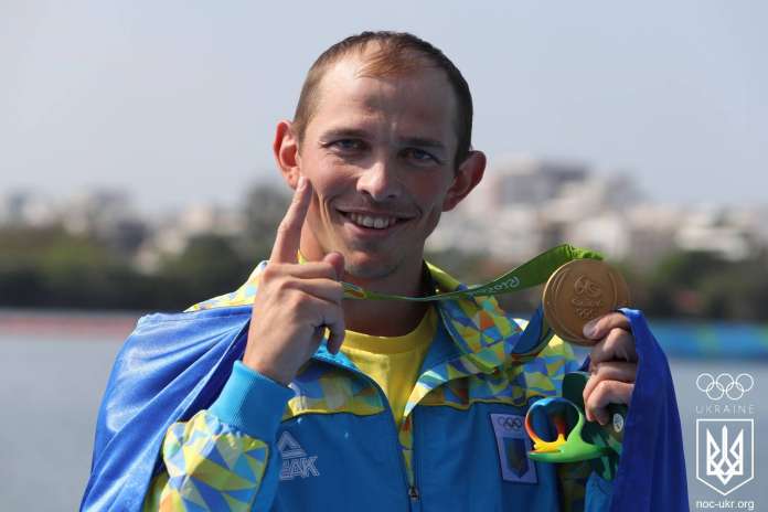 Відео дня: переможний заплив українського чемпіона Олімпіади Відео дня: переможний заплив українського чемпіона Олімпіади