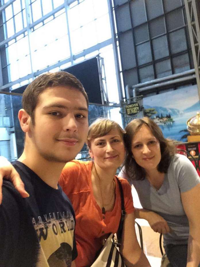 Максим Стасів почуває себе набагато краще і вже отримав необхідну суму на лікування (Фото) Максим Стасів почуває себе набагато краще і вже отримав необхідну суму на лікування (Фото)