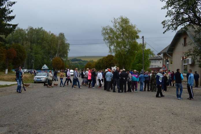 На Буковині протестують проти львівського сміття? На Буковині протестують проти львівського сміття?