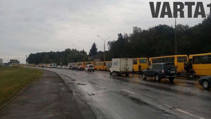Страйк маршруток у Львові: які перевізники стоять Страйк маршруток у Львові: які перевізники стоять