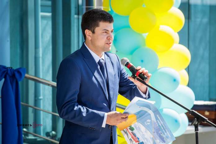 У Мінінфраструктури пояснили, чому гальмує залучення лоукостів до України У Мінінфраструктури пояснили, чому гальмує залучення лоукостів до України