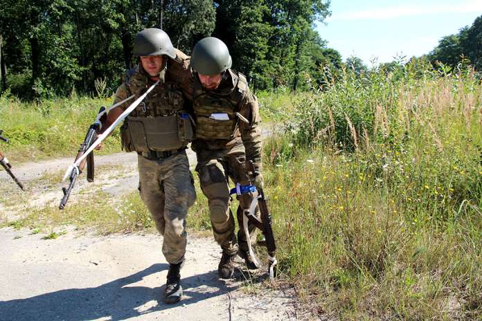 На Яворівському полігоні підготували інструкторів з тактичної медицини за стандартами НАТО На Яворівському полігоні підготували інструкторів з тактичної медицини за стандартами НАТО