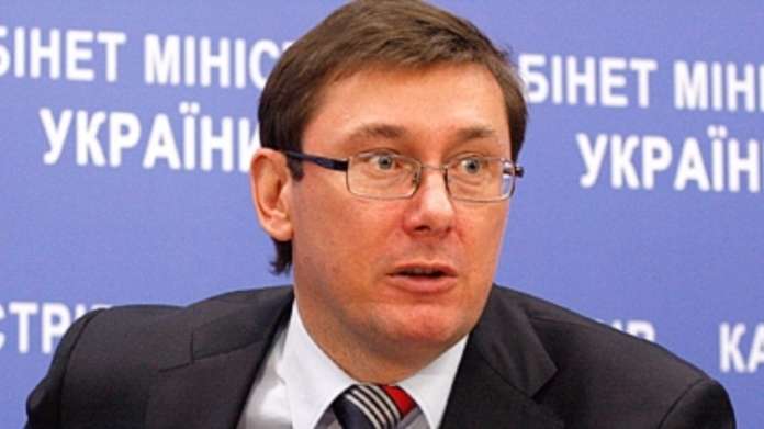 ГПУ почала перемовини з іноземними партнерами про екстрадицію Табачника і Ставицького ГПУ почала перемовини з іноземними партнерами про екстрадицію Табачника і Ставицького