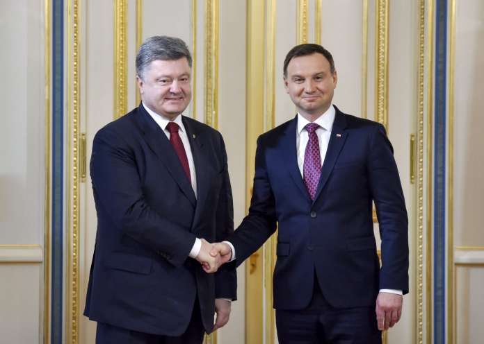 Спільна декларація Порошенка і Дуди буде важливою в примиренні двох народів, – Клімкін Спільна декларація Порошенка і Дуди буде важливою в примиренні двох народів, – Клімкін