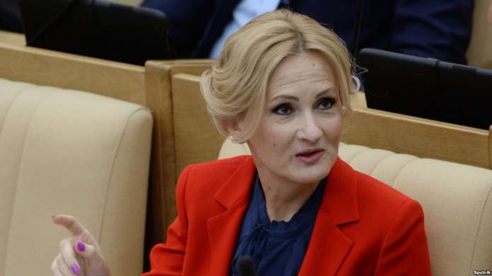 Сто тисяч росіян проти «закону Ярової» Сто тисяч росіян проти «закону Ярової»
