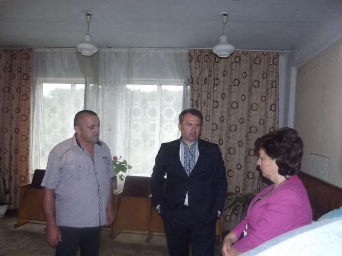 Синютка проінспектував Жовківський костомельний: будуть викликати підмогу Синютка проінспектував Жовківський костомельний: будуть викликати підмогу
