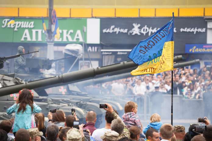 Парад спокою або Спокійний парад. Україна відзначає День Незалежності (фото) Парад спокою або Спокійний парад. Україна відзначає День Незалежності (фото)