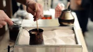 З нагоди відкриття Lviv Coffee Festival відвідувачів пригощатимуть кавою та Львівським тортом