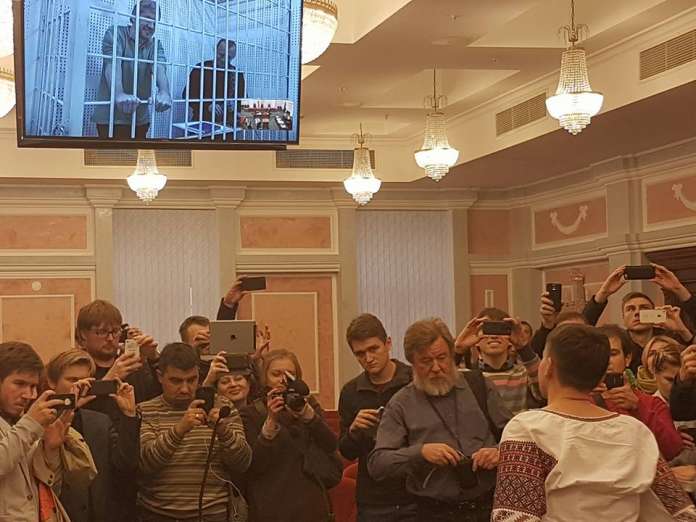 Савченко вдалося зустрітися з Карпюком і Клихом Савченко вдалося зустрітися з Карпюком і Клихом