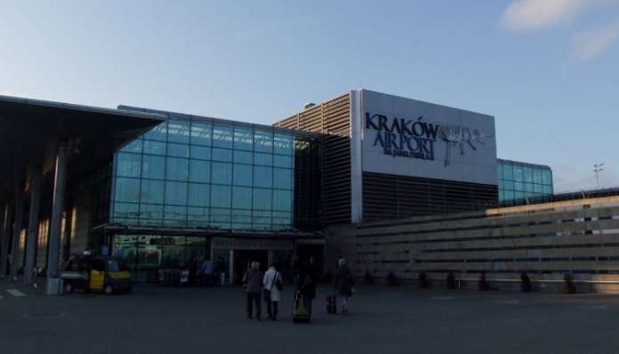 У Львові заговорили про прямий авіарейс до Кракова У Львові заговорили про прямий авіарейс до Кракова