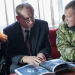 Знимки військового фоторепортера увійшли в документальну книгу (фото) - 2