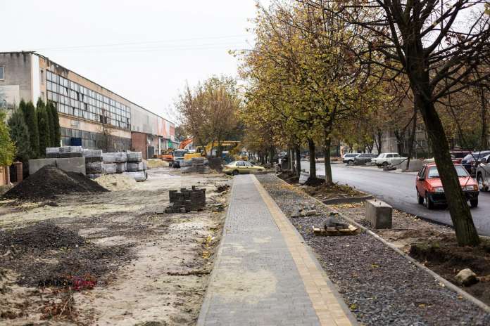 Вулицю Садову відкриють для проїзду 15-20 листопада Вулицю Садову відкриють для проїзду 15-20 листопада