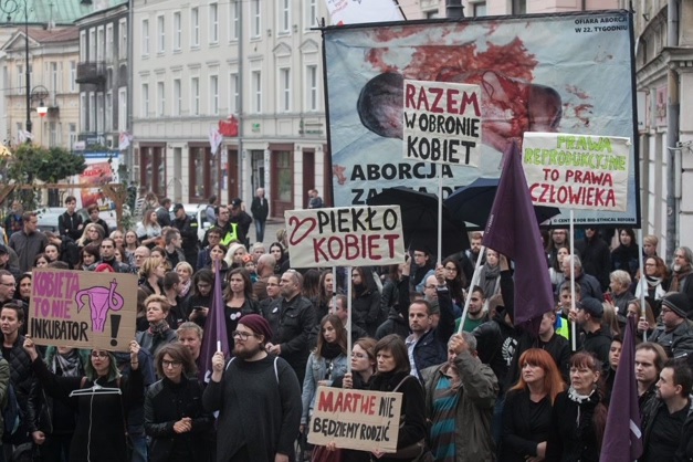 czarny-protest-1