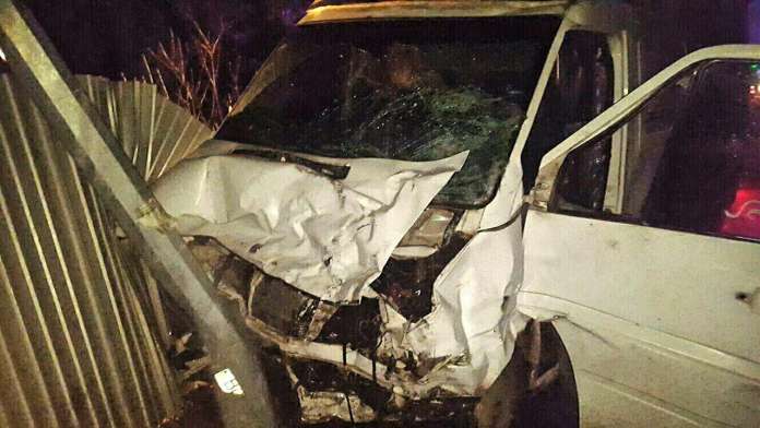 Жахлива нічна ДТП забрала людські життя (Фото) Жахлива нічна ДТП забрала людські життя (Фото)