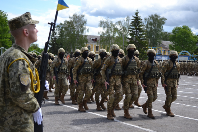 Що мали зробити політики для військовослужбовців за цей рік Що мали зробити політики для військовослужбовців за цей рік