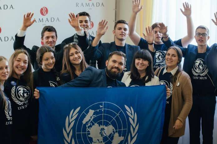 Цими вихідними Львів прийме найбільшу в Україні конференцію молоді Цими вихідними Львів прийме найбільшу в Україні конференцію молоді