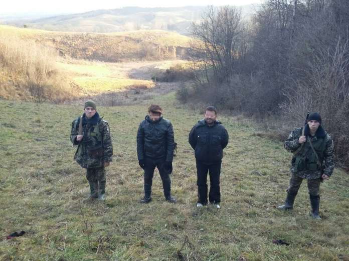 На кордоні з Польщею прикордонники затримали двох турків На кордоні з Польщею прикордонники затримали двох турків