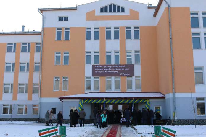 У Дрогобичі відкрили новий навчальний корпус школи №5 У Дрогобичі відкрили новий навчальний корпус школи №5