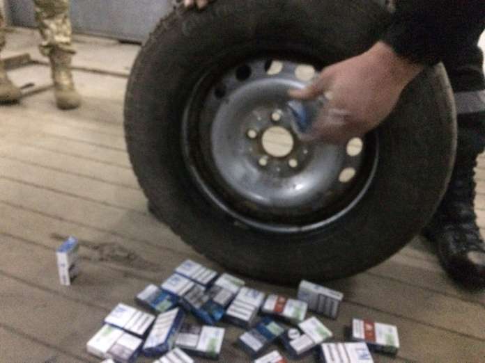 Через 685 пачок цигарок позбувся «Мерседеса» Через 685 пачок цигарок позбувся «Мерседеса»