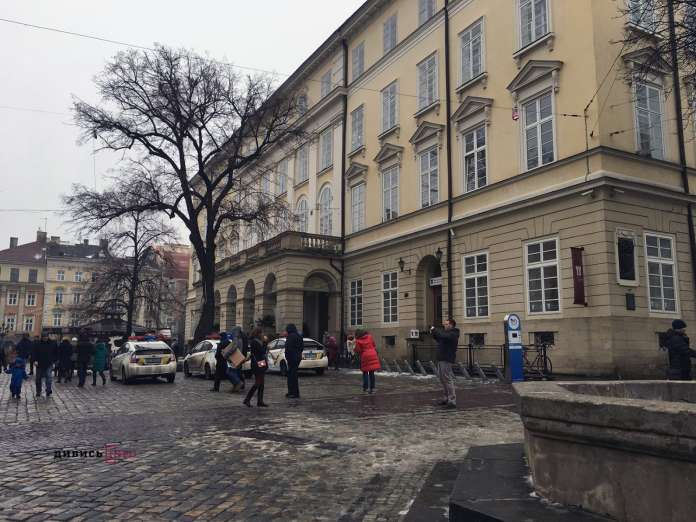 Депутати виділили 22 мільйони «Львівспецкомунтрансу» Депутати виділили 22 мільйони «Львівспецкомунтрансу»