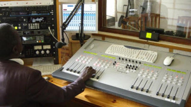 radiostations-640x360