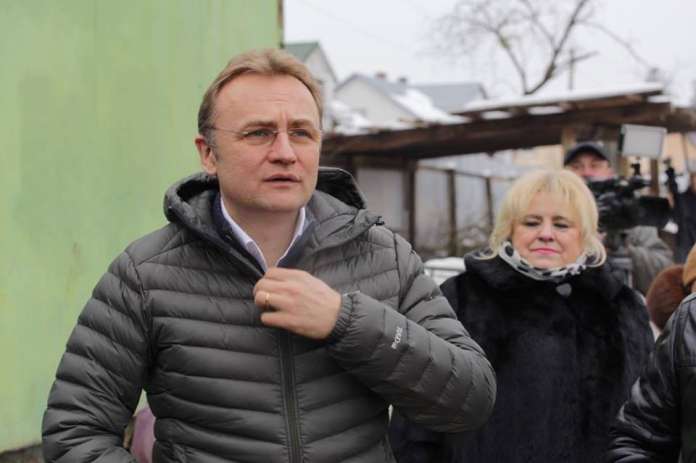 Будівництво школи у Брюховичах завершиться вже у 2018 році Будівництво школи у Брюховичах завершиться вже у 2018 році