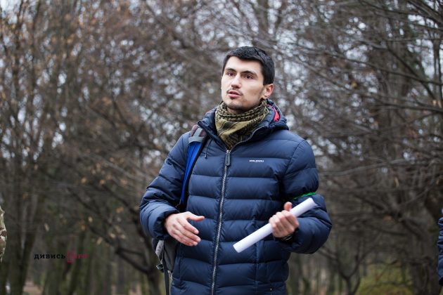 Тарас Матвіїв на вуличній акції протесту проти незаконної рубки лісів