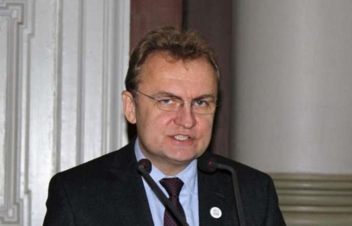 Садовий заявив, що вже невдовзі його можуть відсторонити Садовий заявив, що вже невдовзі його можуть відсторонити
