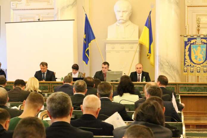 У четвер відбудеться позачергова сесія Львівської облради щодо силового розгону блокади У четвер відбудеться позачергова сесія Львівської облради щодо силового розгону блокади