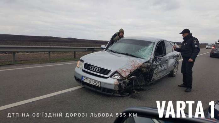На об’їзній Львова сталася аварія (фото) На об’їзній Львова сталася аварія (фото)