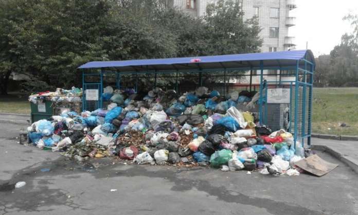 У міськраді порахували, скільки у Львові невивезеного сміття У міськраді порахували, скільки у Львові невивезеного сміття