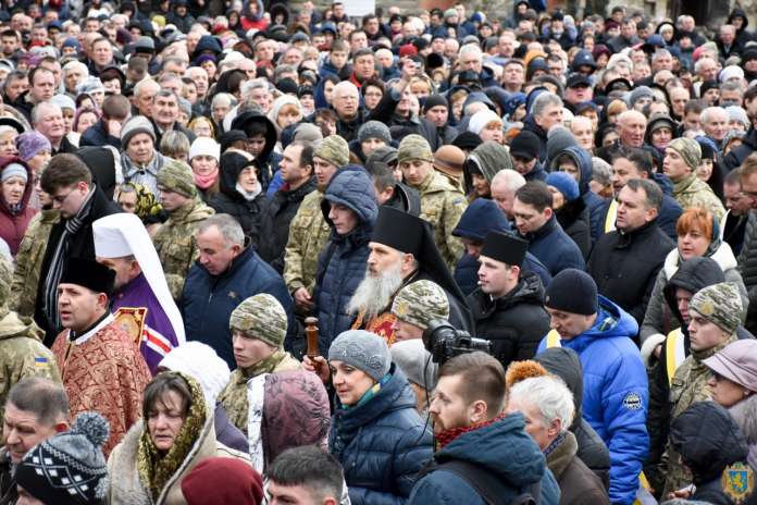 У Львові пройшла Хресна хода (фото) У Львові пройшла Хресна хода (фото)