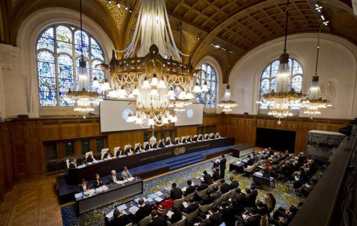 Справа «Україна проти РФ» в суді ООН налічує 300 томів під грифом «таємно», – Луценко Справа «Україна проти РФ» в суді ООН налічує 300 томів під грифом «таємно», – Луценко