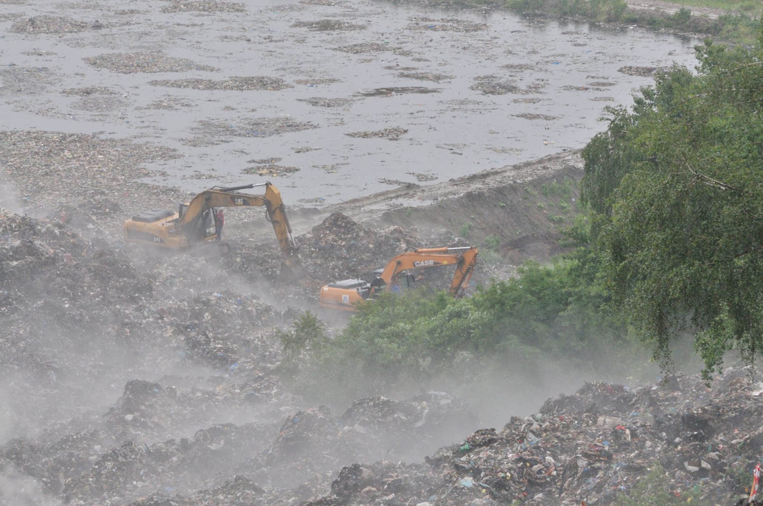 ЛКП «Збиранка» зливає у міську каналізацію неочищені інфільтрати зі сміттєзвалища