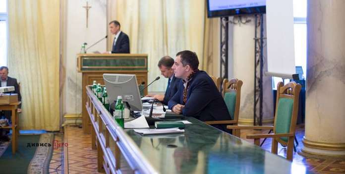 Парасчині пристрасті або Хто замінить Дворянин у Львівській обласній раді Парасчині пристрасті або Хто замінить Дворянин у Львівській обласній раді