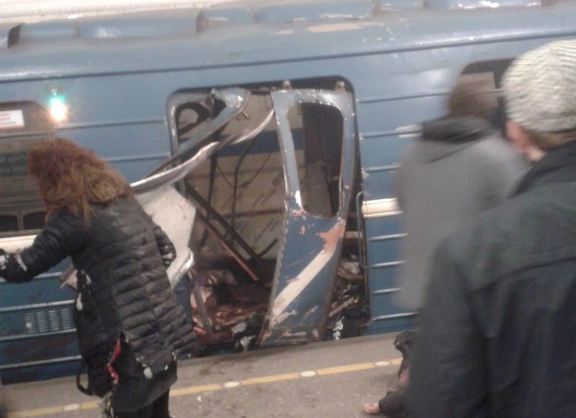 У петербурзькому метро пролунав вибух: є жертви (оновлюється)