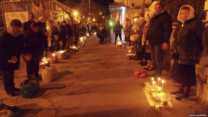 В окупованому Севастополі на нічній службі звучала українська мова В окупованому Севастополі на нічній службі звучала українська мова
