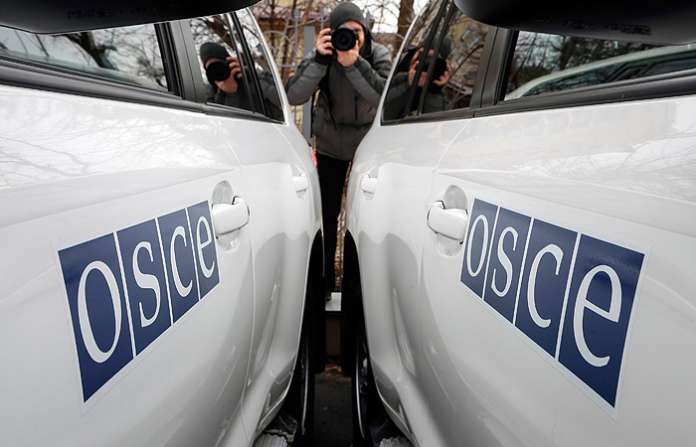 На Луганщині підірвався автомобіль ОБСЄ, є загиблі На Луганщині підірвався автомобіль ОБСЄ, є загиблі