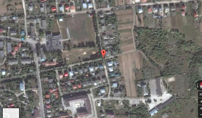Велетенську купу сміття виявили у Пустомитах Велетенську купу сміття виявили у Пустомитах