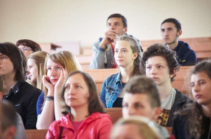 У Львівській Політехніці вивчатимуть штучний інтелект У Львівській Політехніці вивчатимуть штучний інтелект